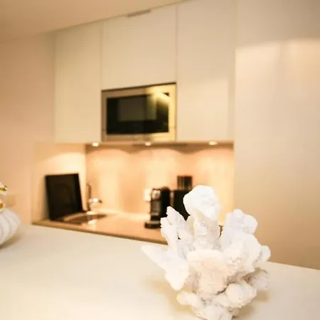 Apartment Am *